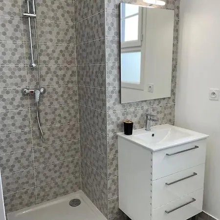 - T3 아파트 포르테쉬르가론