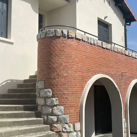 - T3 Apartment